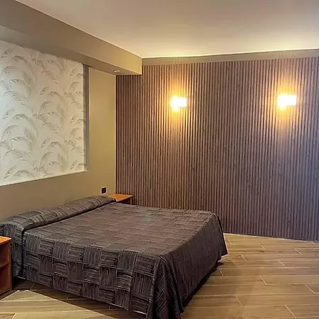 Hotel Ginepro 3*