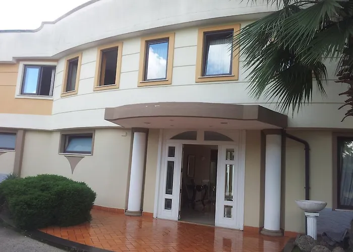 Hotel Ginepro Qualiano